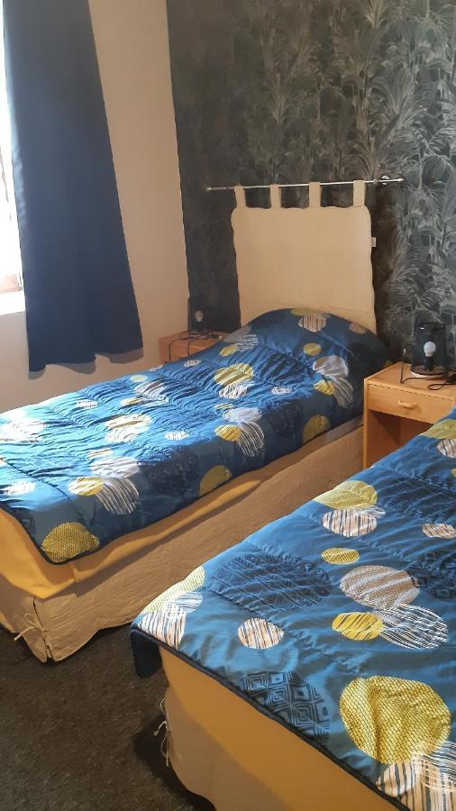 Gite Les Bois Georges Bossus-Les-Rumigny Exteriör bild